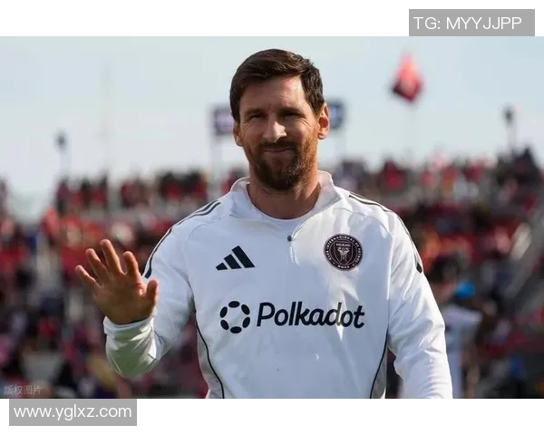 地球最强足球球星解析：历史与未来的顶级球员之路